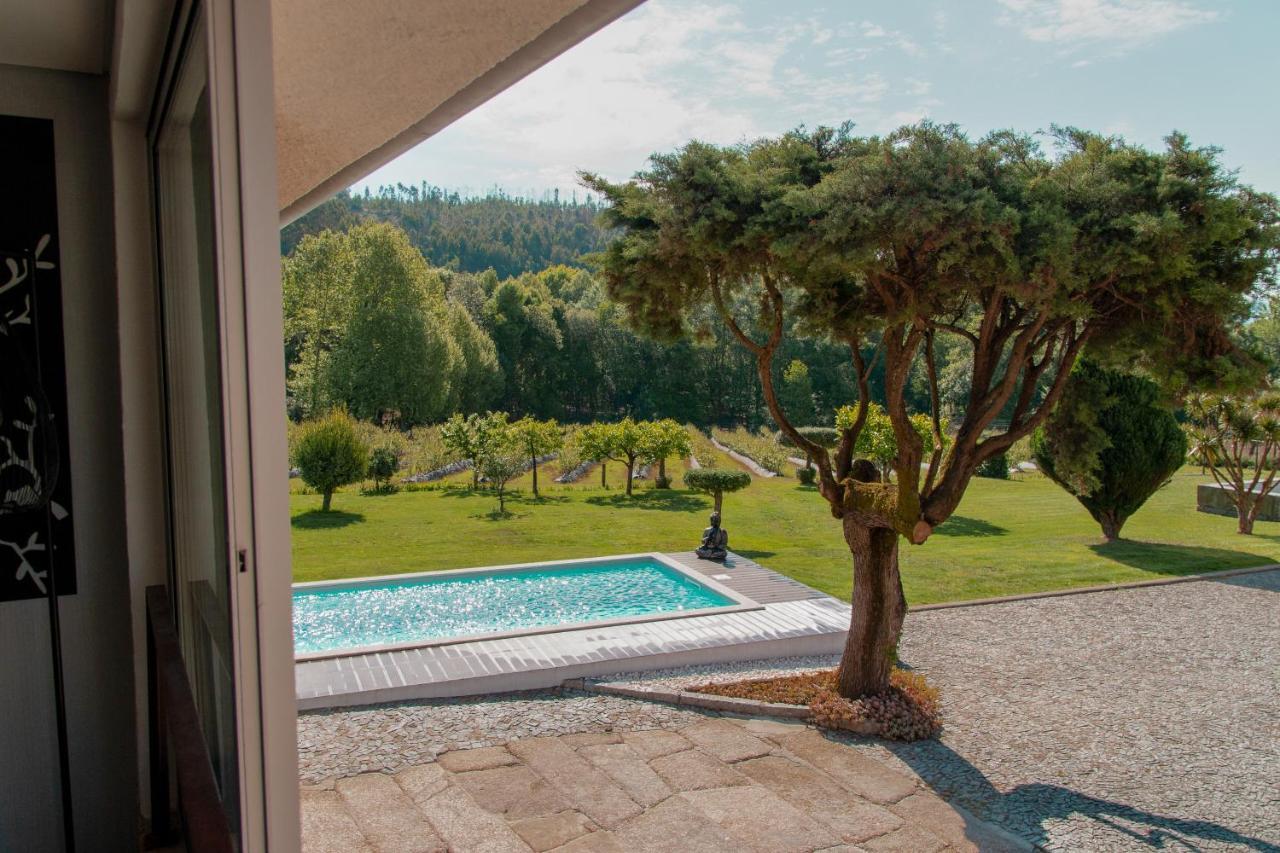 Quinta De Requeixo Villa Guimarães Exterior photo