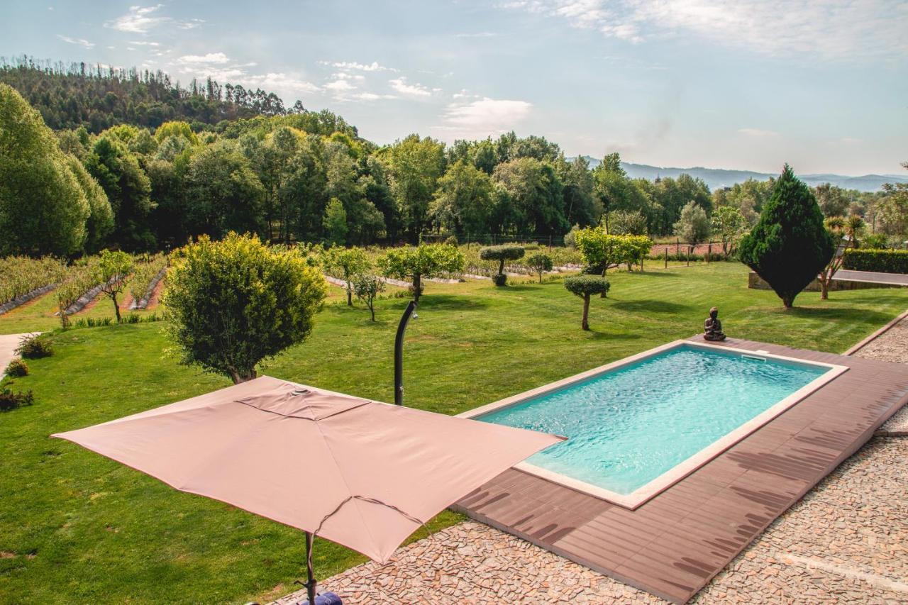 Quinta De Requeixo Villa Guimarães Exterior photo